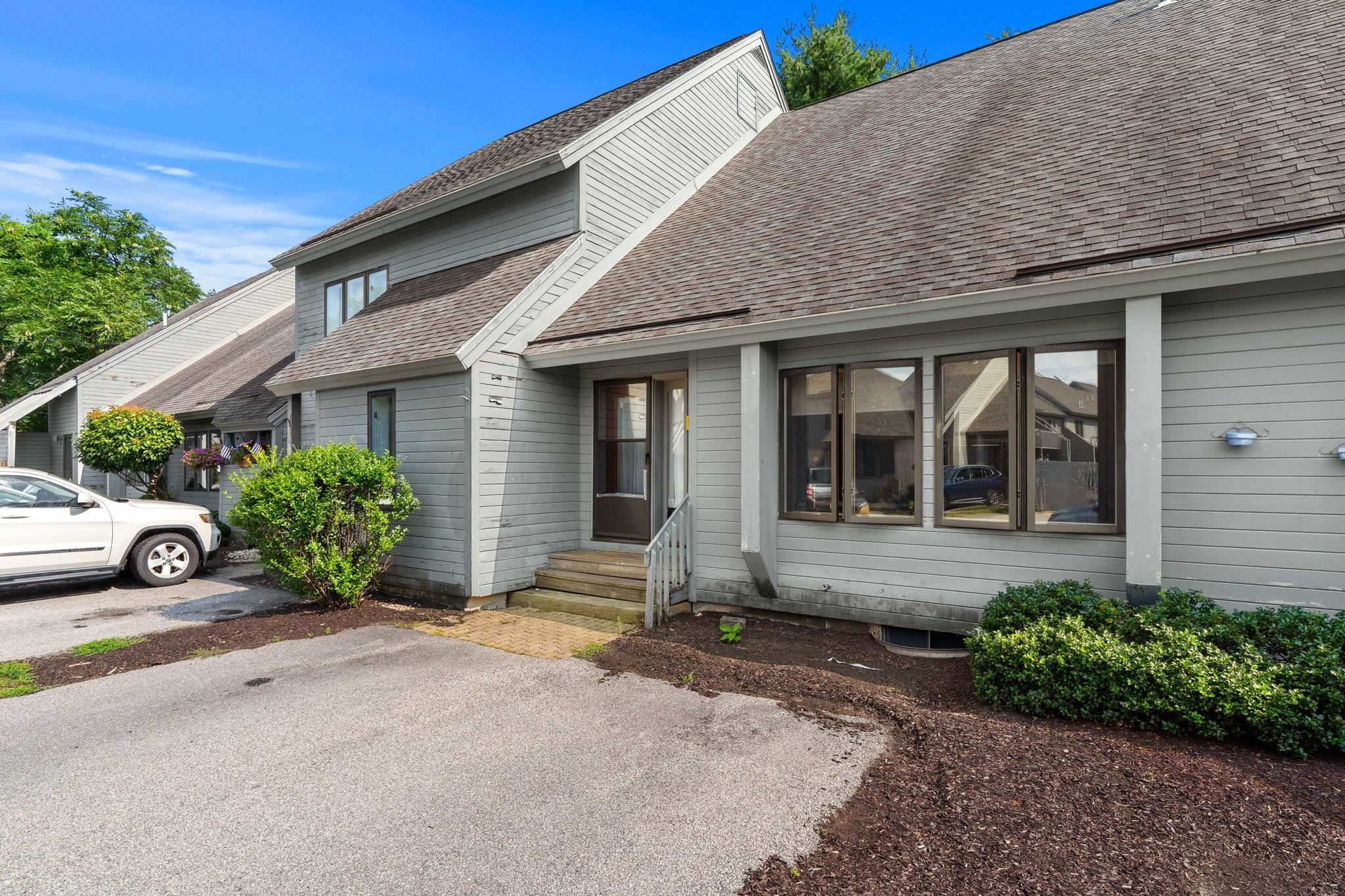 5 Tsienneto Road, Unit 152 Derry, NH 03038 - Photo 2 of 21 Gallery Image 2