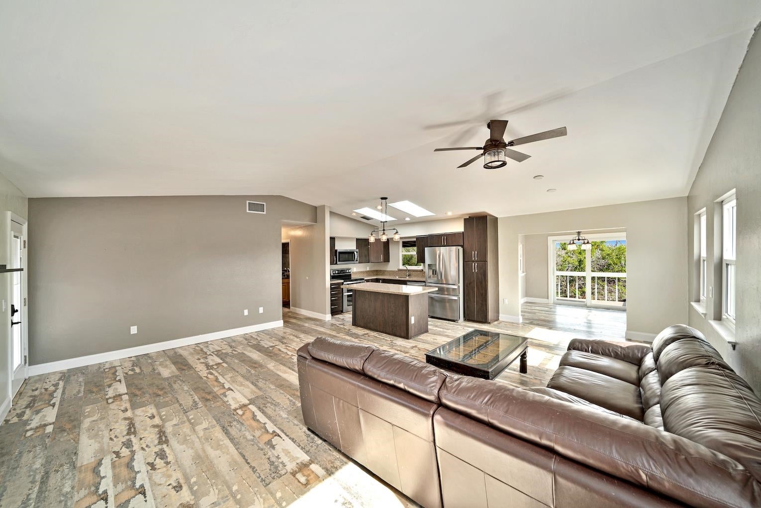 812 Rabbit Road Sanibel, FL 33957 - Photo 2 of 50 Gallery Image 2