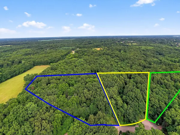 $525,000 | Karlson Lane, Niles, MI 49120