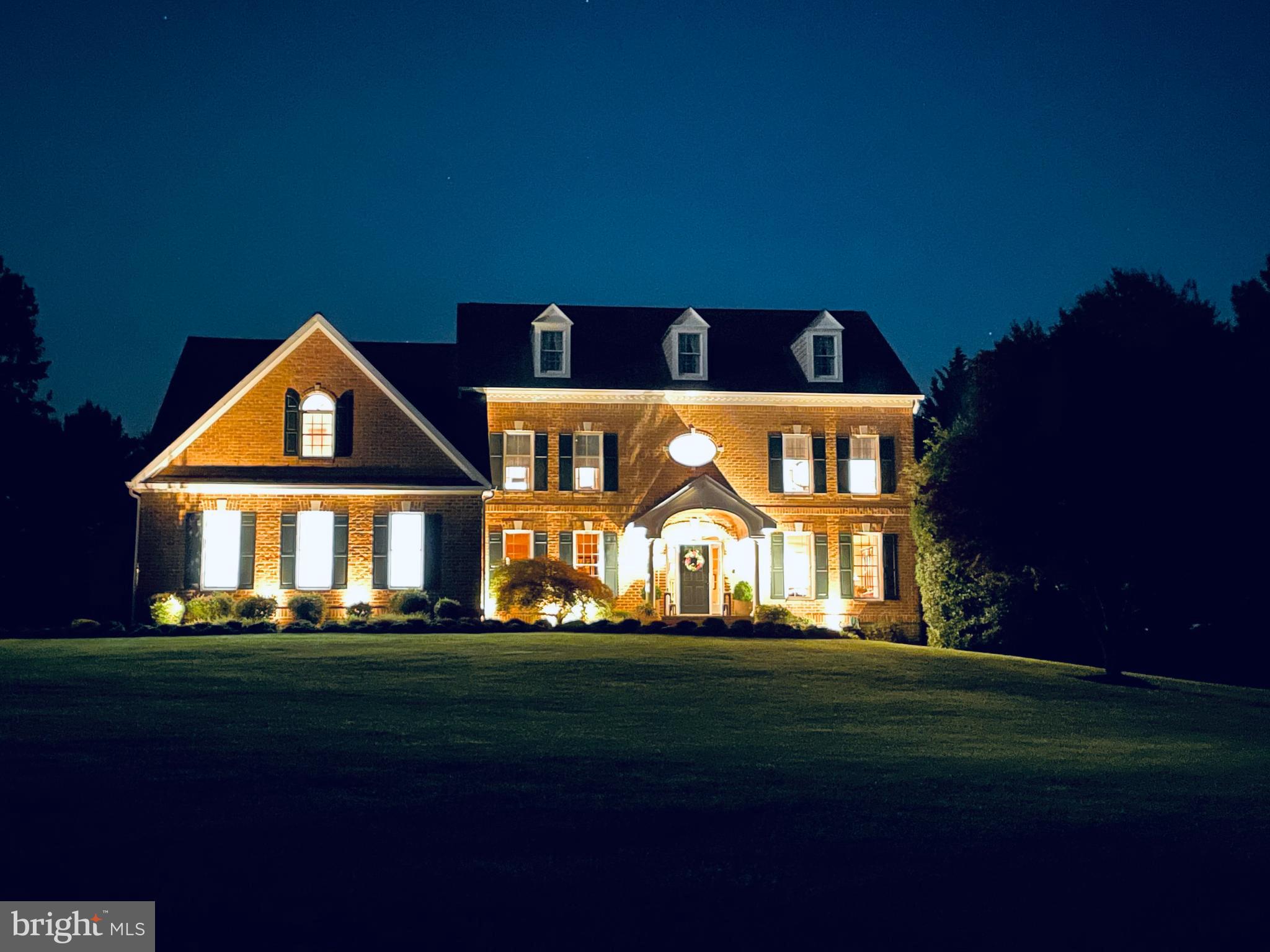 12215 Etchison Road Ellicott City, MD 21042 - Photo 15 of 46 Imagine this with holiday lights as well!