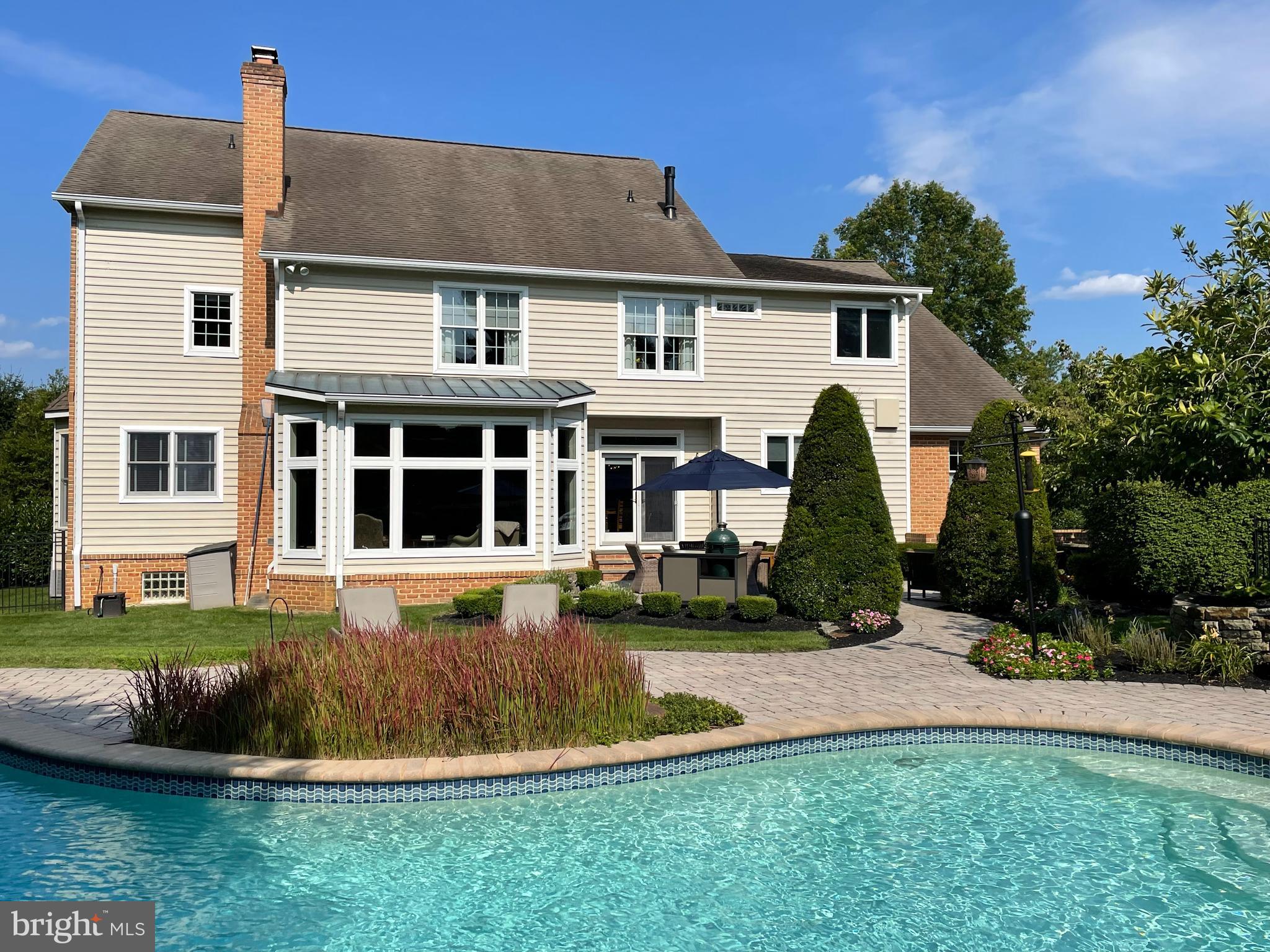 12215 Etchison Road Ellicott City, MD 21042 - Photo 3 of 46 Welcome to your private oasis!