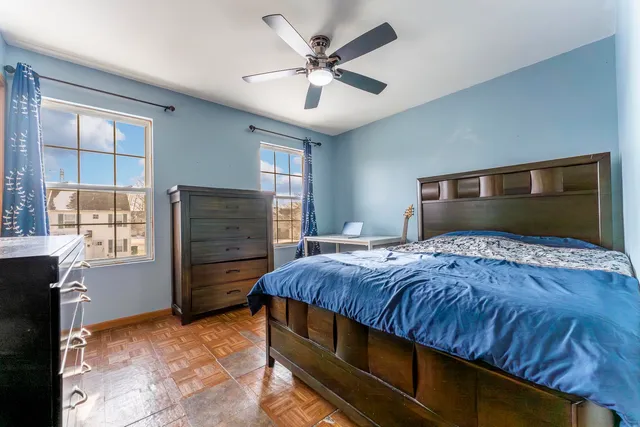 $255,000 | 946 Biltmore Court, Romeoville, IL 60446