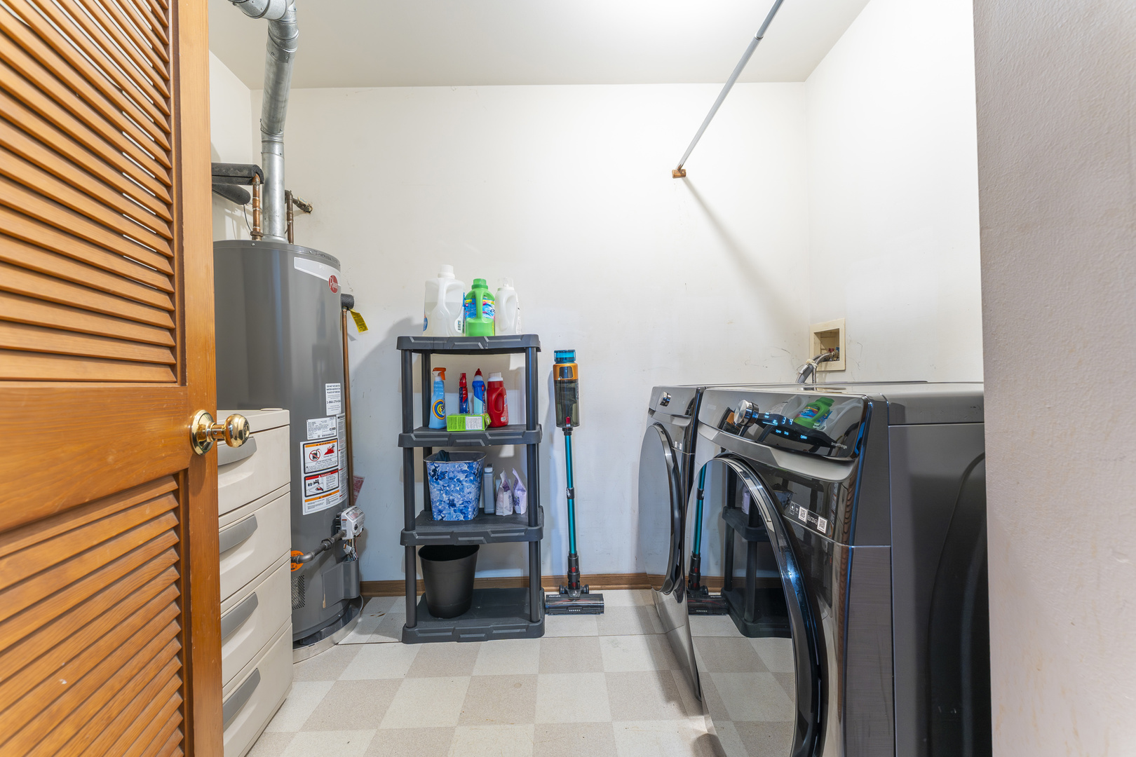 946 Biltmore Court Romeoville, IL 60446 - Photo 17 of 25