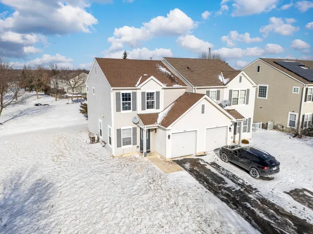 $255,000 | 946 Biltmore Court, Romeoville, IL 60446