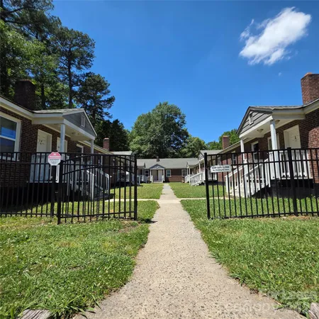 $980 | 417 South Emerson Street, Unit 13, Gastonia, NC 28052