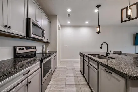 $400,000 | 14229 Damselfly Drive, Tampa, FL 33625