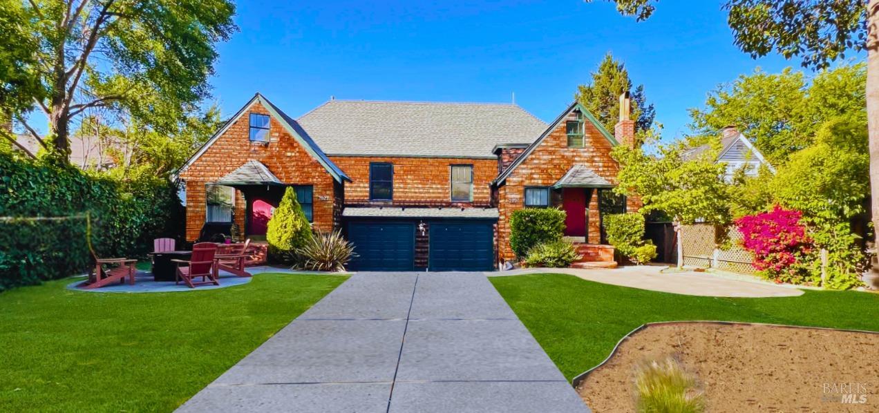 2020-2022 Fifth Avenue San Rafael, CA 94901 - Photo 1 of 22