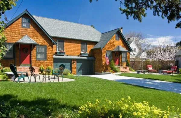 $1,485,000 | 2020-2022 Fifth Avenue, San Rafael, CA 94901