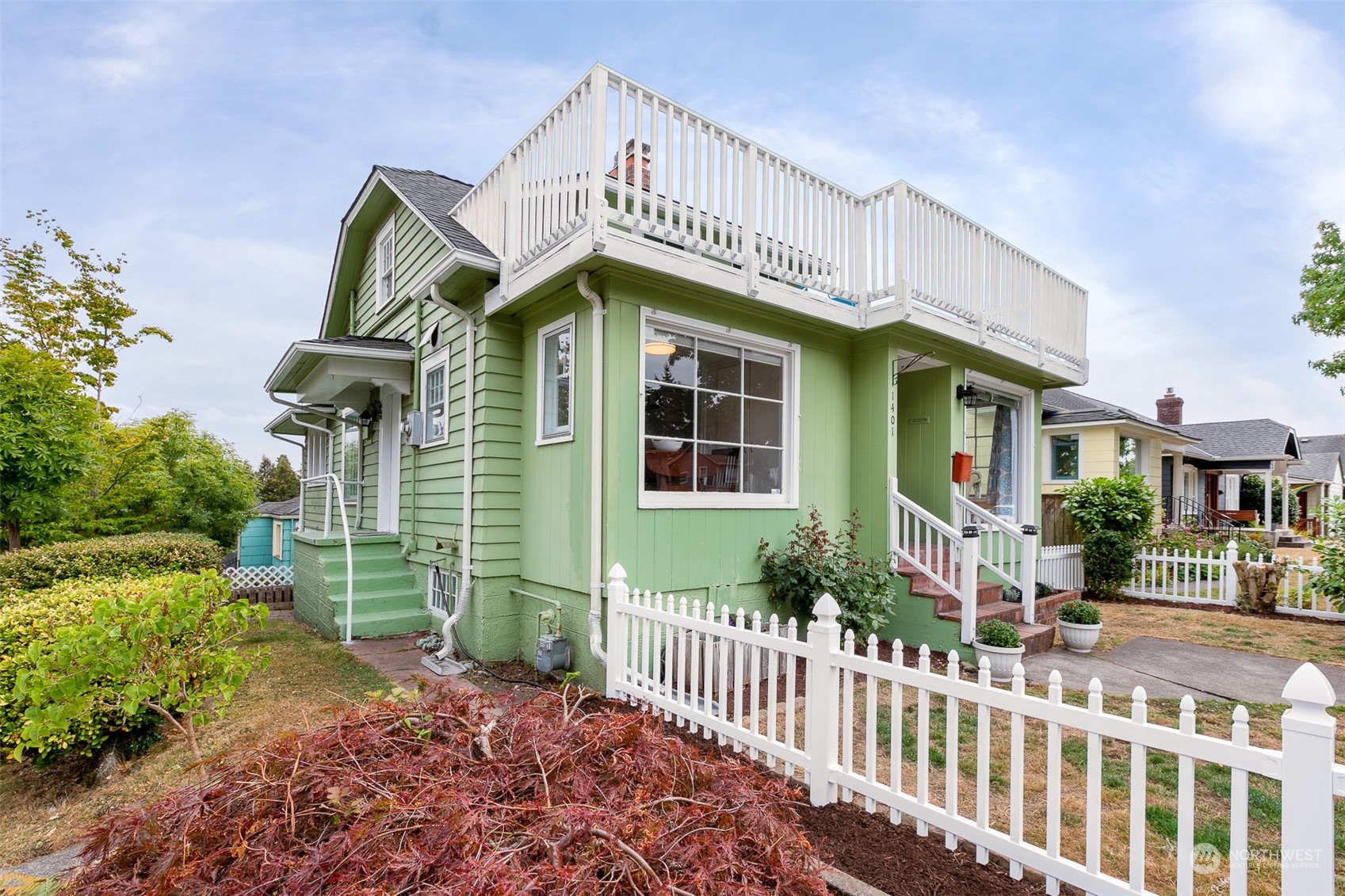1401 Rockefeller Avenue Everett, WA 98201 - Photo 2 of 26