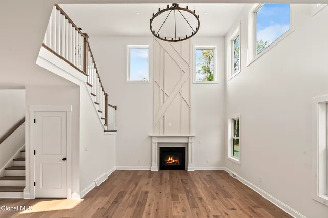 $739,900 | 25 Teakwood Drive, Clifton Park, NY 12065