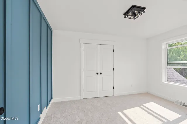 $739,900 | 25 Teakwood Drive, Clifton Park, NY 12065