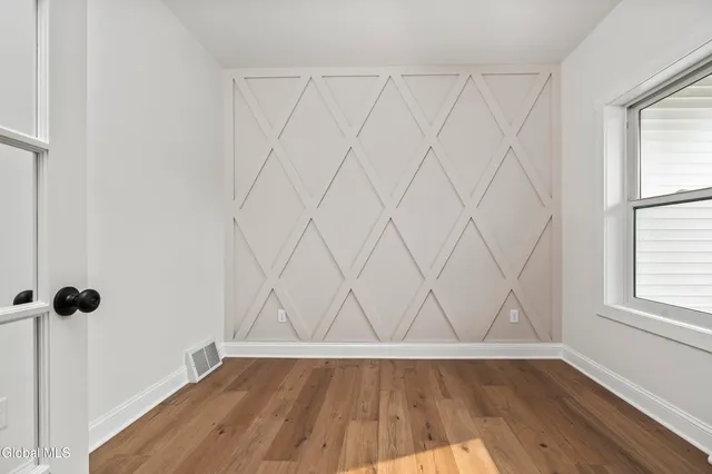 $739,900 | 25 Teakwood Drive, Clifton Park, NY 12065