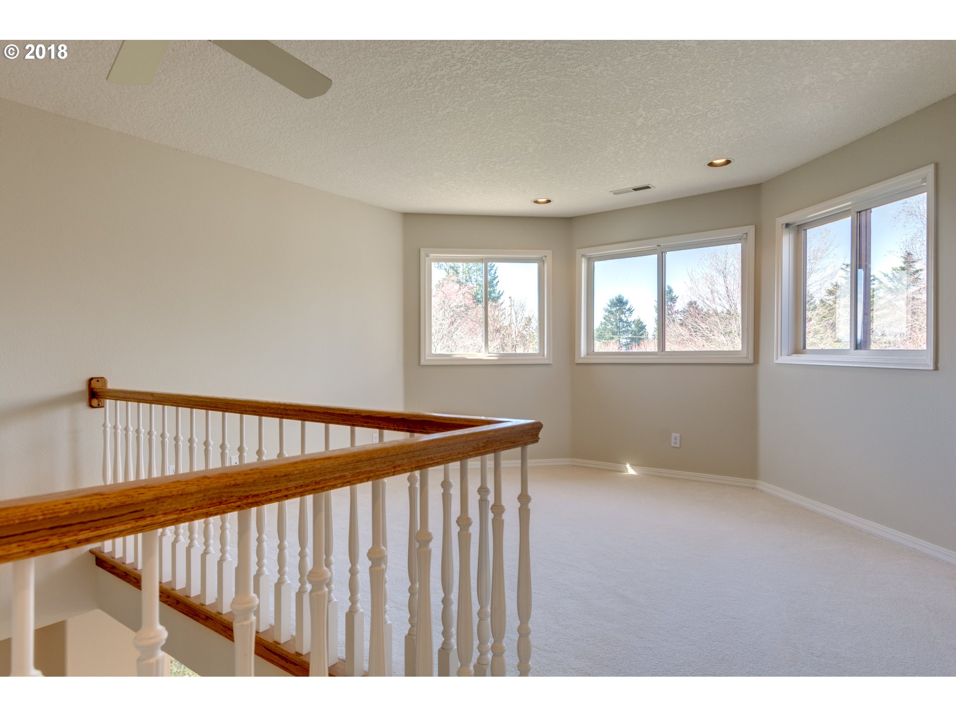 14900 Southeast Bluff Road Sandy, OR 97055 - Photo 17 of 32 Gallery Image 17