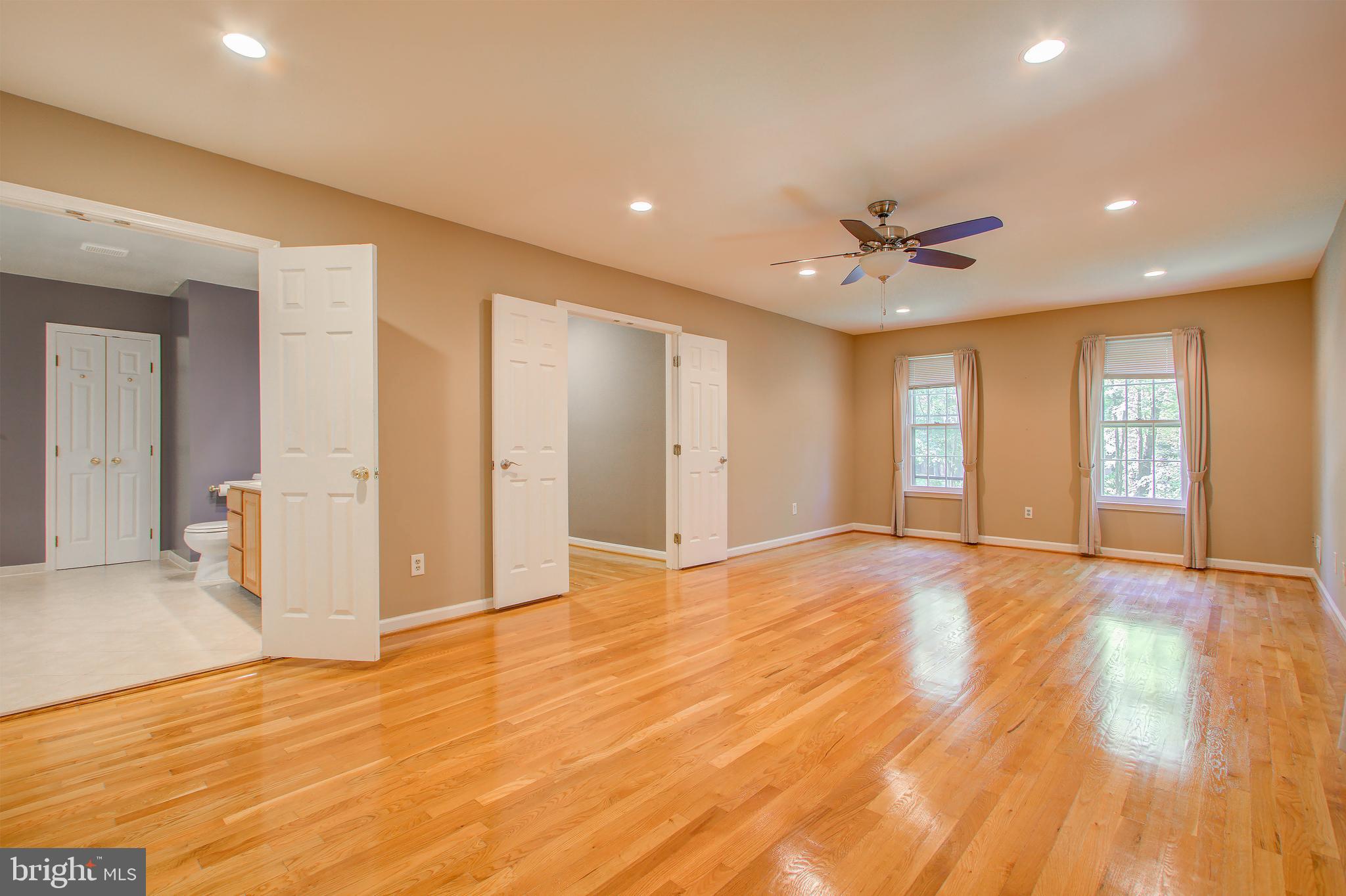 11904 State Rte 4707 Reston, VA 20191 - Photo 21 of 36