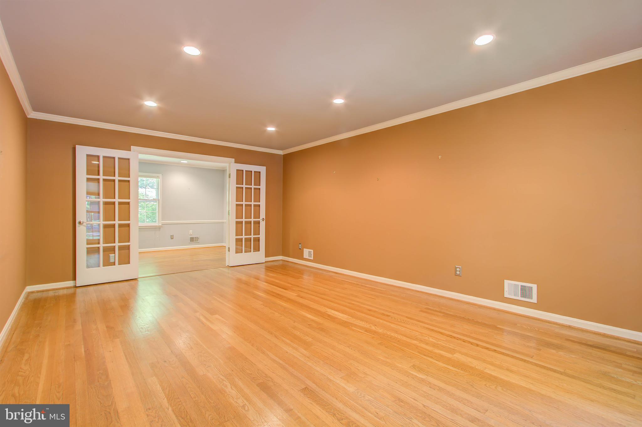 11904 State Rte 4707 Reston, VA 20191 - Photo 4 of 36