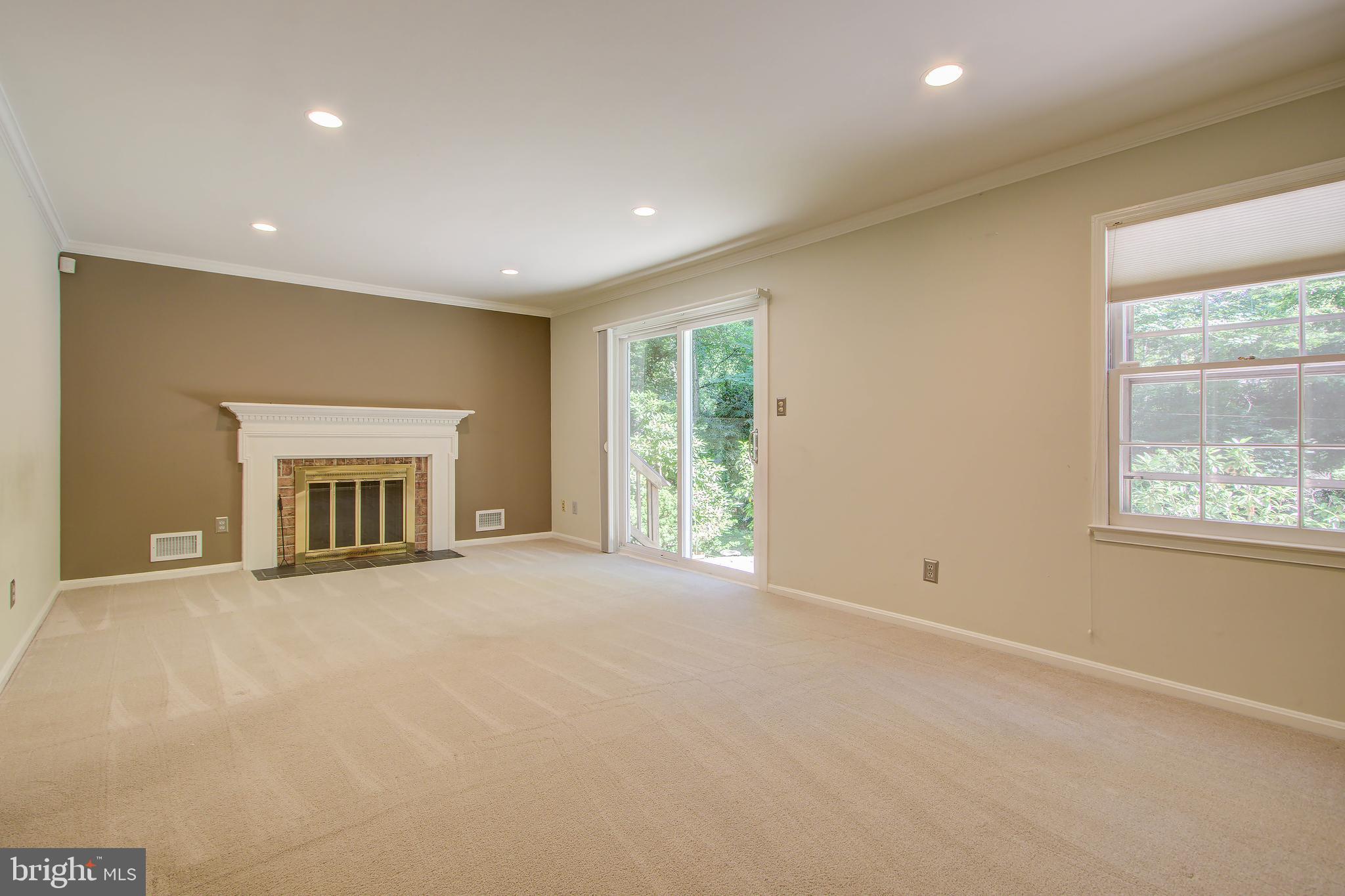 11904 State Rte 4707 Reston, VA 20191 - Photo 10 of 36