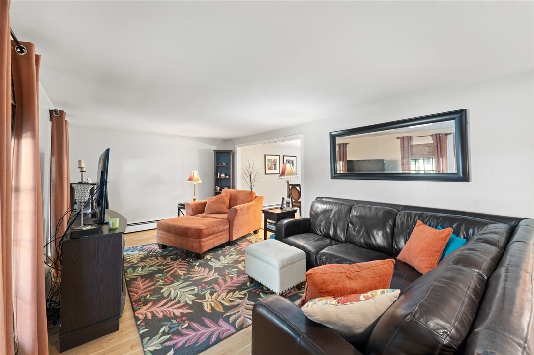 26 Greenbrier Road Smithfield, RI 02828 - Photo 18 of 49 Gallery Image 18