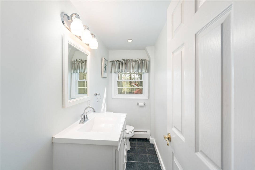26 Greenbrier Road Smithfield, RI 02828 - Photo 26 of 49 Gallery Image 26