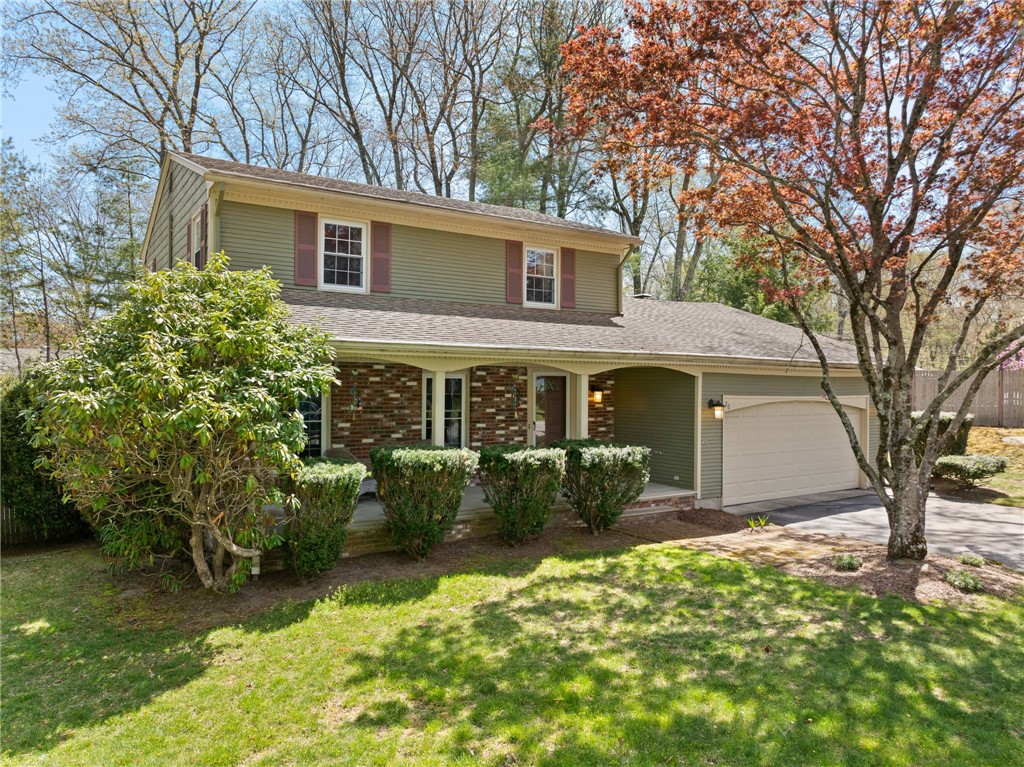 26 Greenbrier Road Smithfield, RI 02828 - Photo 3 of 49 Gallery Image 3