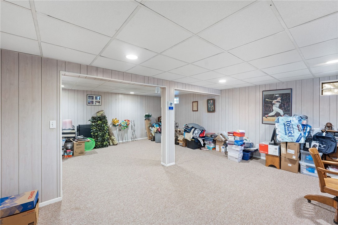 26 Greenbrier Road Smithfield, RI 02828 - Photo 37 of 49 Gallery Image 37