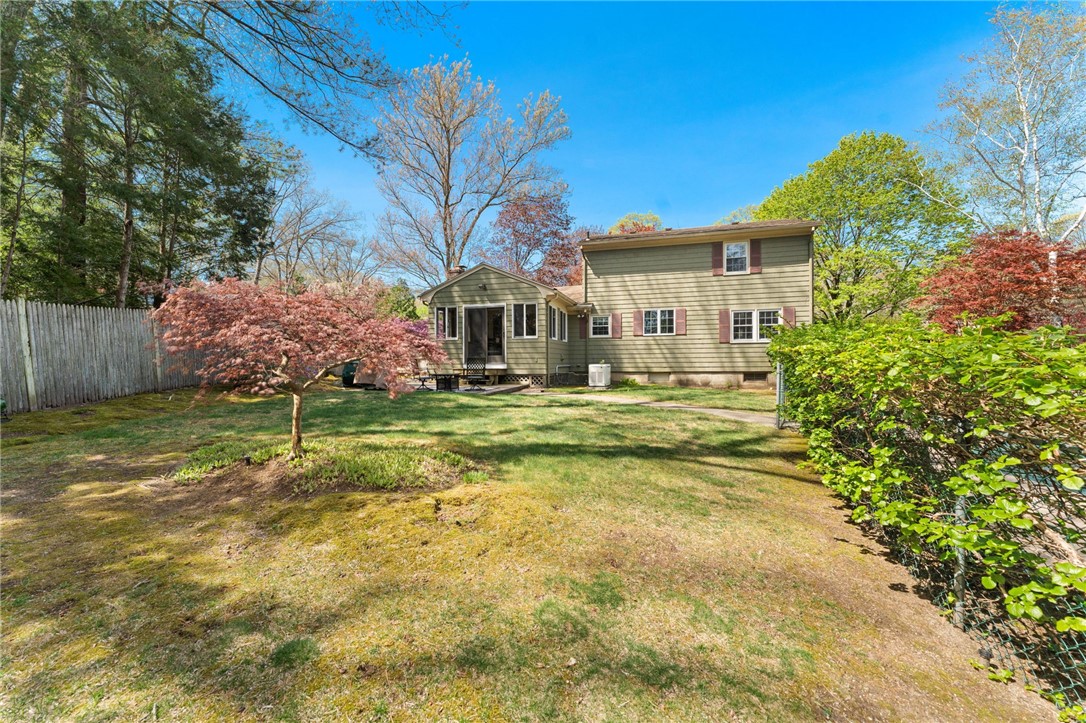 26 Greenbrier Road Smithfield, RI 02828 - Photo 47 of 49 Gallery Image 47