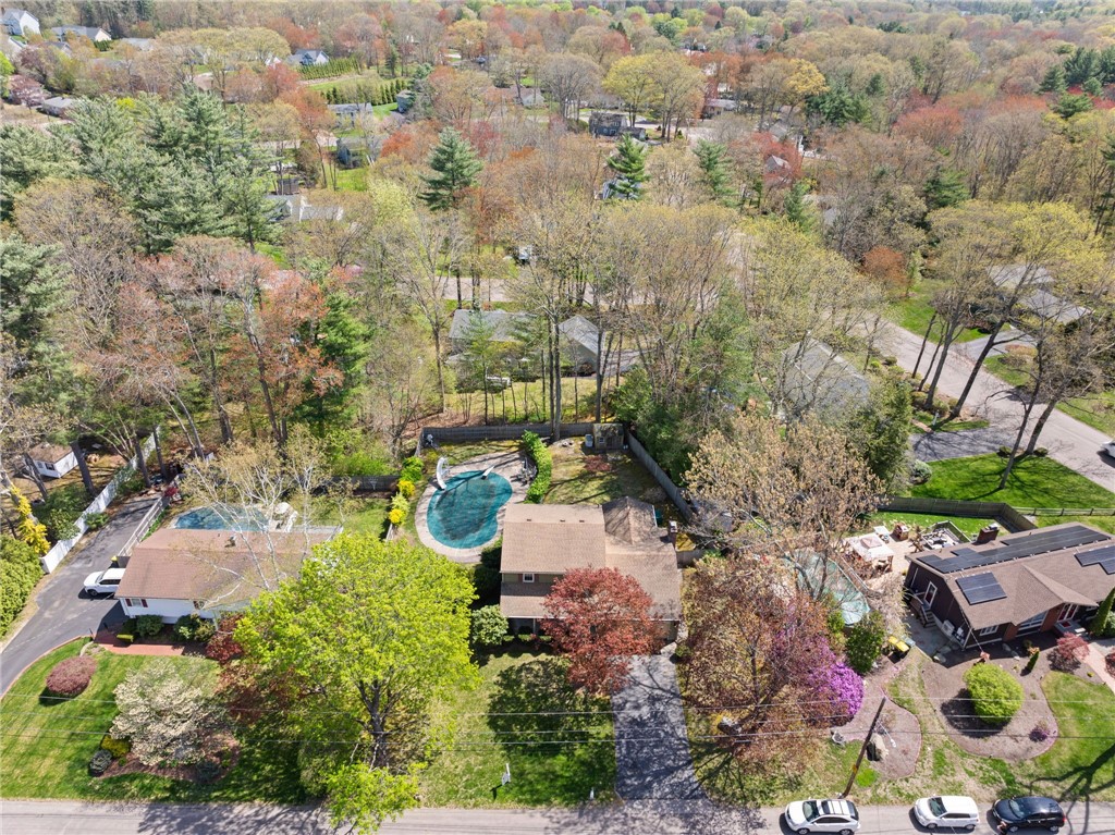 26 Greenbrier Road Smithfield, RI 02828 - Photo 48 of 49 Gallery Image 48