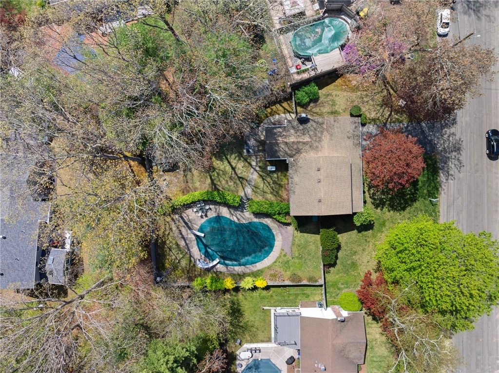 26 Greenbrier Road Smithfield, RI 02828 - Photo 6 of 49 Gallery Image 6