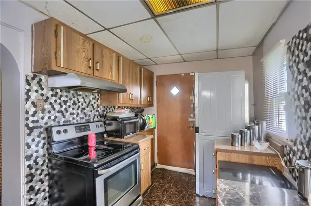 $160,000 | 206 Walnut Street, Carnegie, PA 15106