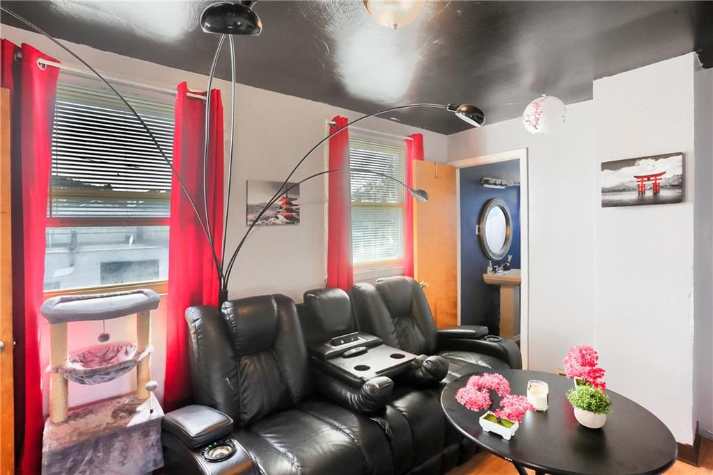 206 Walnut Street Carnegie, PA 15106 - Photo 23 of 28