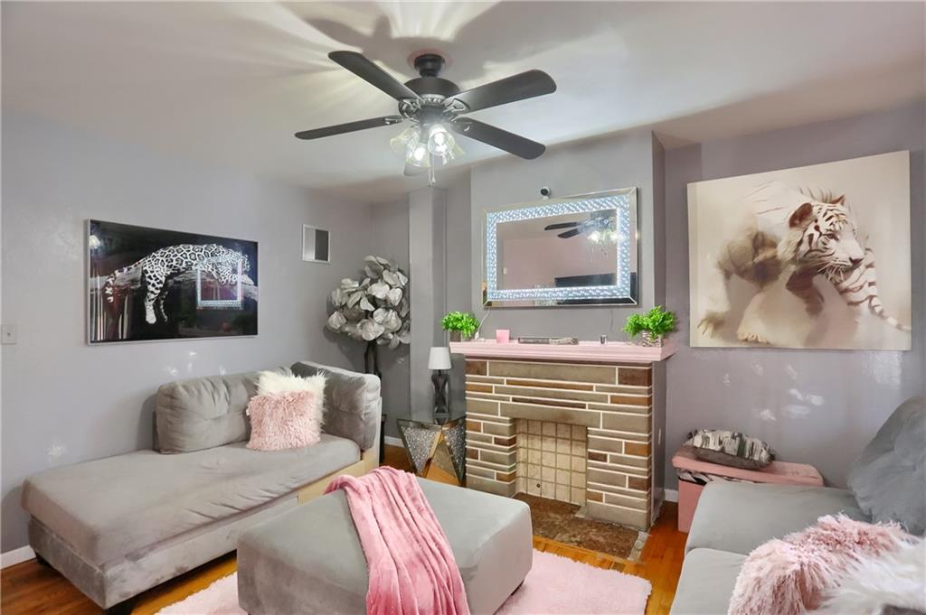 206 Walnut Street Carnegie, PA 15106 - Photo 7 of 28