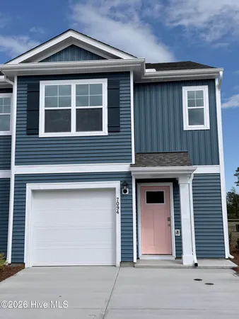 $1,900 | 7094 Dunford Road, Leland, NC 28451