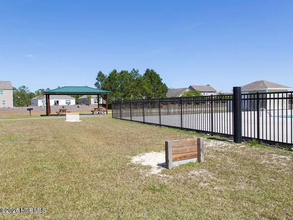 $1,900 | 7094 Dunford Road, Leland, NC 28451