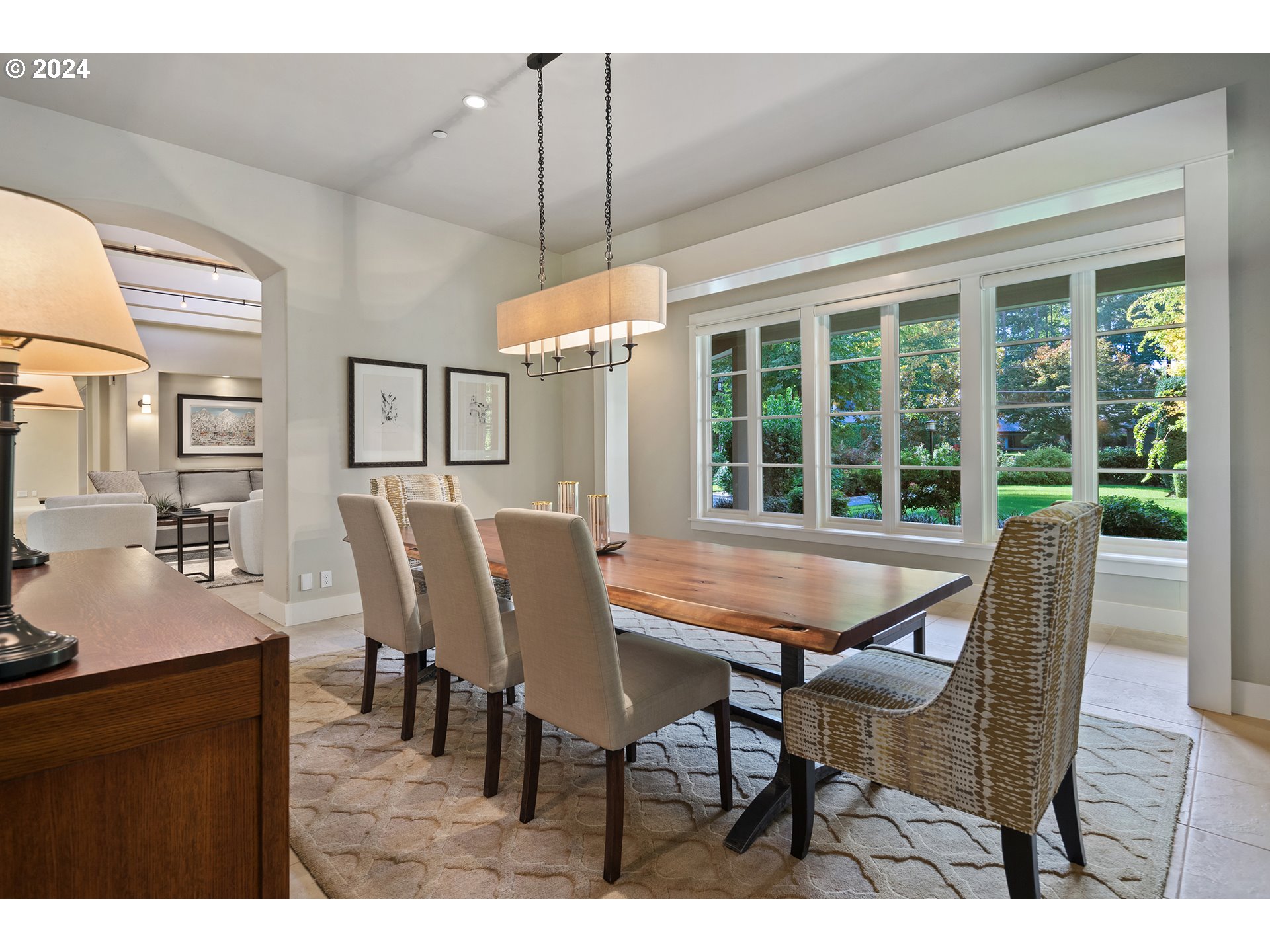 4330 Southwest Charming Way Portland, OR 97225 - Photo 9 of 48 Gallery Image 9