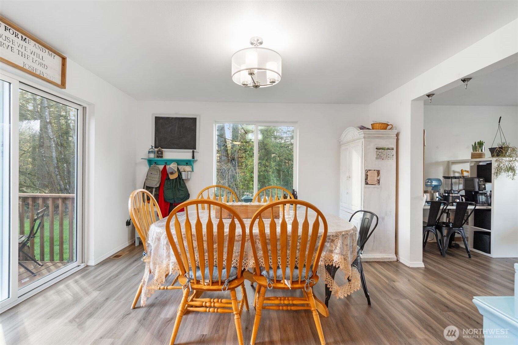 105 Johnson Road North Winlock, WA 98596 - Photo 13 of 40