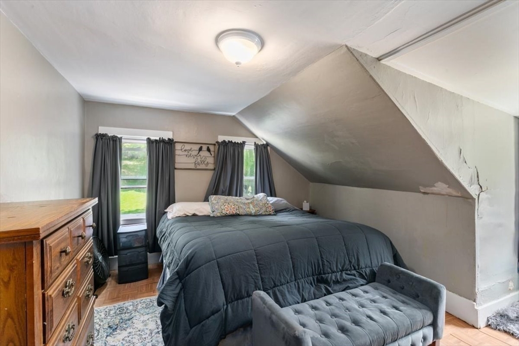 135 Hart Street Beverly, MA 01915 - Photo 19 of 29