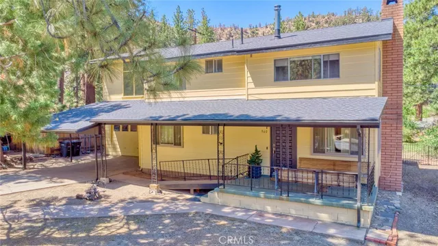 $525,000 | 960 Snowbird Road, Wrightwood, CA 92397