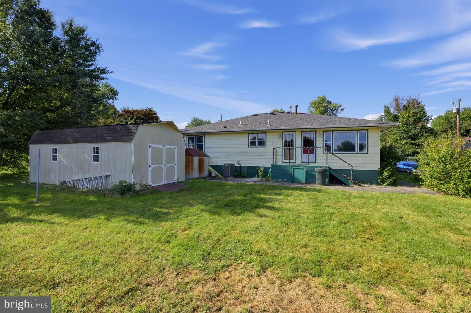 106 Michigan Road Pennsville, NJ 08070 - Photo 5 of 30 Gallery Image 5