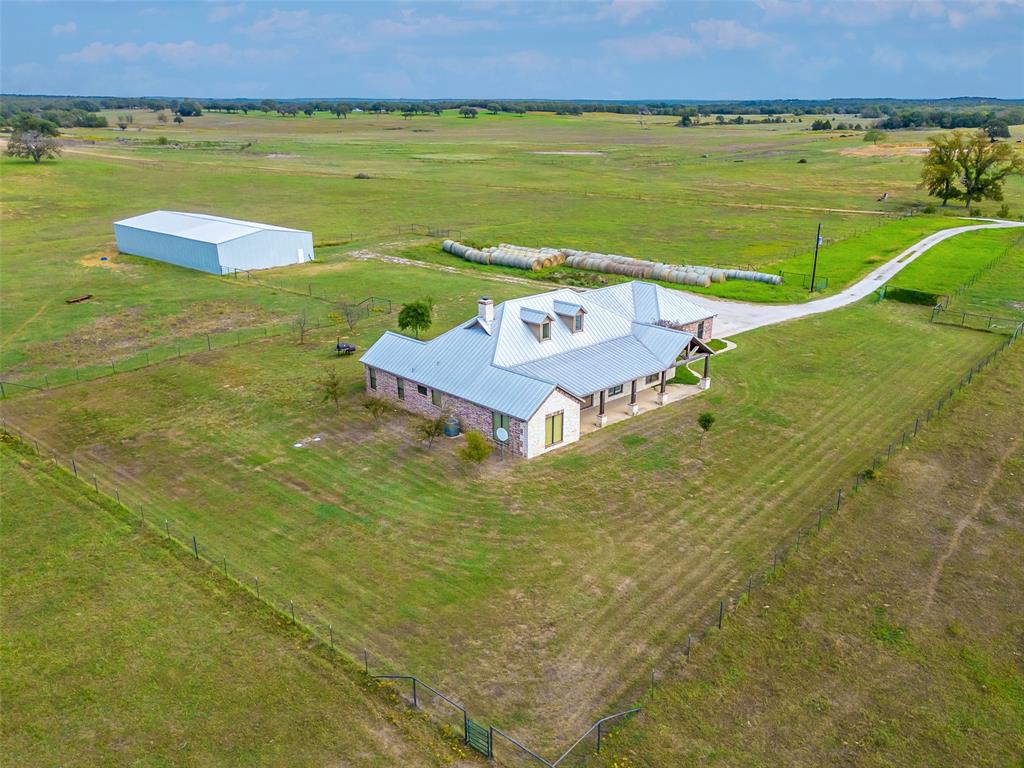 453 Tower Road Valley View, TX 76272 - Photo 8 of 38 a view of an ocean and a mountain
