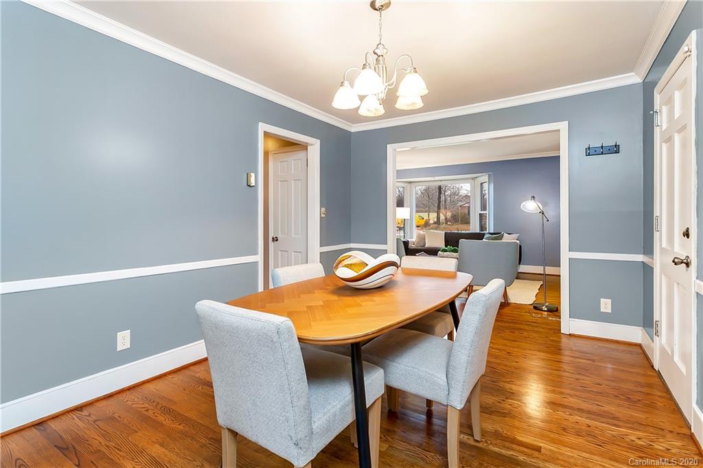 8121 Larkhaven Road Charlotte, NC 28216 - Photo 8 of 30 Gallery Image 8