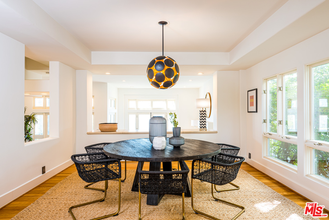 3807 Vía Dolce Marina del Rey, CA 90292 - Photo 16 of 37