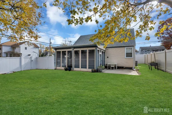 $539,900 | 20 Burnet Street, Avenel, NJ 07001