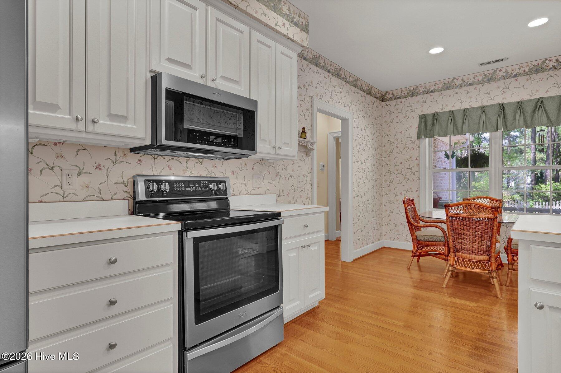 5517 Dunmore Road Wilmington, NC 28409 - Photo 10 of 27 016_img_4679_496