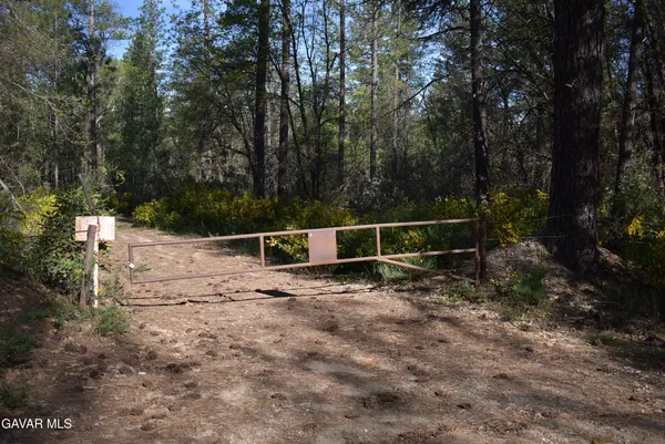 $300,000 | 14550 Grizzly Hill Road, Nevada City, CA 95959