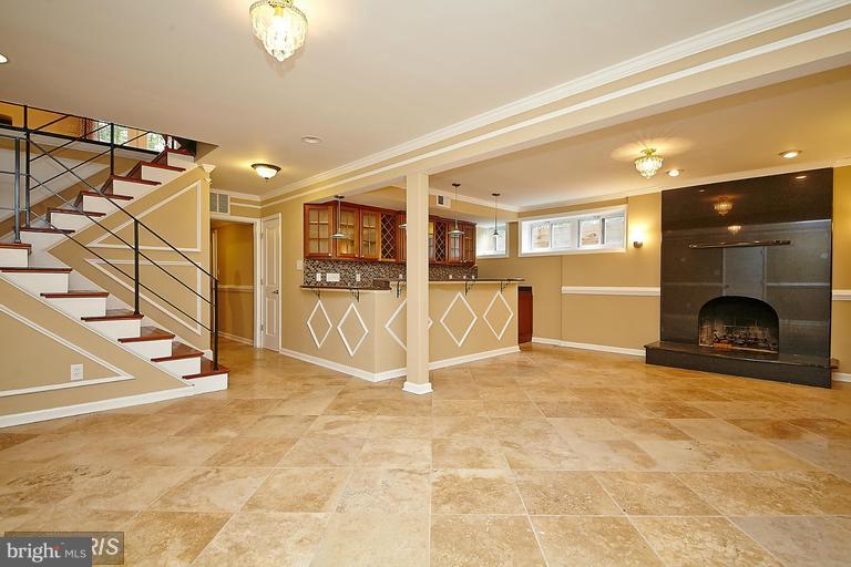 11202 Wedge Drive Reston, VA 20190 - Photo 19 of 27 Basement