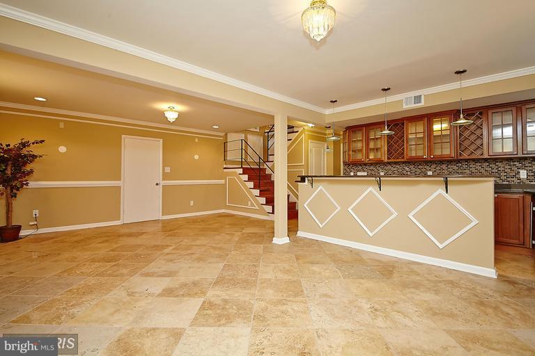 11202 Wedge Drive Reston, VA 20190 - Photo 20 of 27 Basement