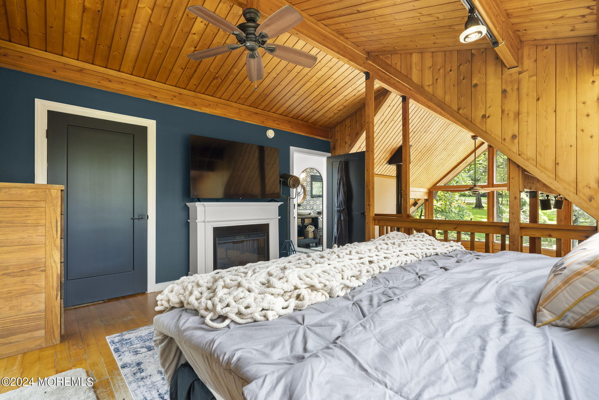 151 Summerfield Road Belvidere, NJ 07823 - Photo 22 of 41 a bed sitting in a spacious bedroom next to a window