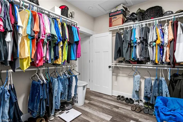 $322,500 | 196 8th Avenue, New London, NC 28127