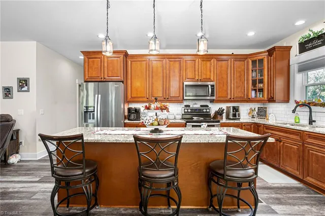 $325,000 | 196 8th Avenue, New London, NC 28127