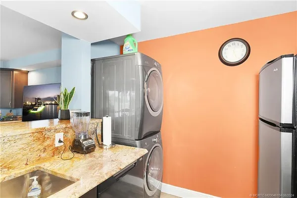 $3,500 | 311 Golfview Circle, Jensen Beach, FL 34957