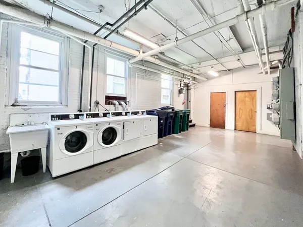 $2,000 | 1330 Commonwealth Avenue, Unit 26, Boston, MA 02134